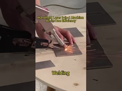 पोर्टेबल लेजर हेड 3-इन-1 लेजर वेल्डिंग उपकरण वेल्डिंग / सफाई और काटने का समर्थन करता है