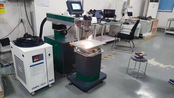 मोल्ड मरम्मत फाइबर लेजर वेल्डिंग मशीन 1500w 2000w 3000w लेजर पावर